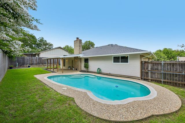 2717 Charlesworth DR, Austin, TX 78745