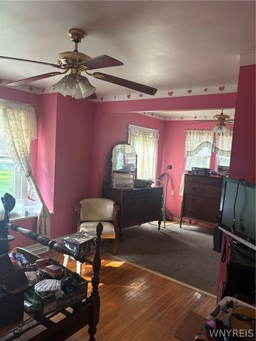6910 West Britton Drive, Niagara, NY 14305