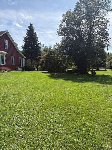 6910 West Britton Drive, Niagara, NY 14305