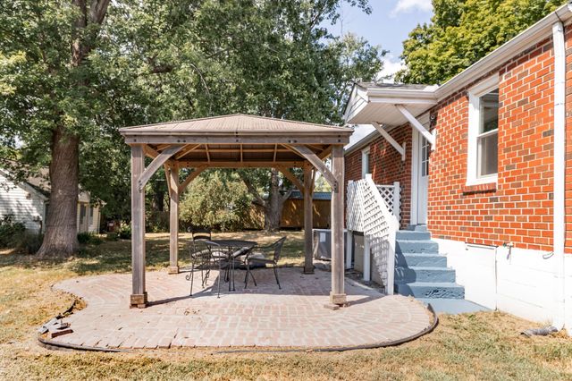 120 Becker Ave, Old Hickory, TN 37138