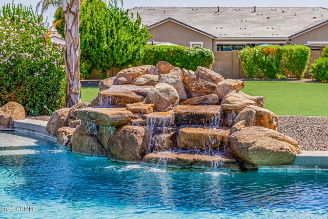 19789 E WILLOW Drive, Queen Creek, AZ 85142