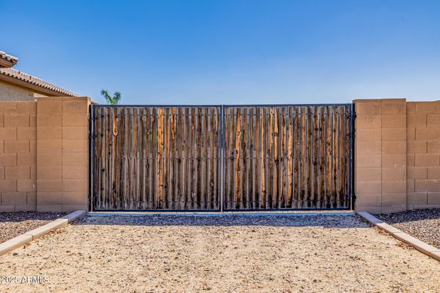 19789 E WILLOW Drive, Queen Creek, AZ 85142