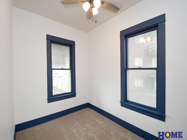 901 S 24th Street, Lincoln, NE 68510