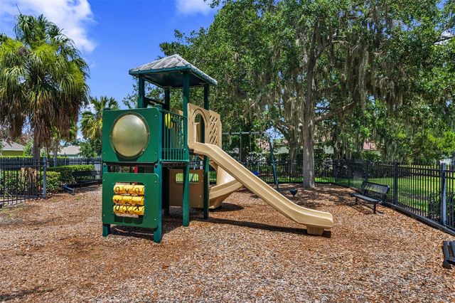2651 RAMBLING OAKS WAY, Kissimmee, FL 34746