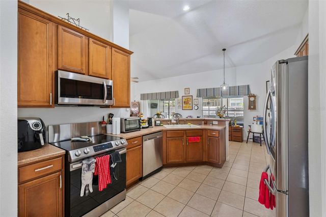 2651 RAMBLING OAKS WAY, Kissimmee, FL 34746