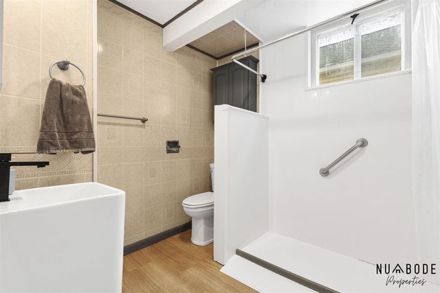 1514 6th Street, Muskegon, MI 49441