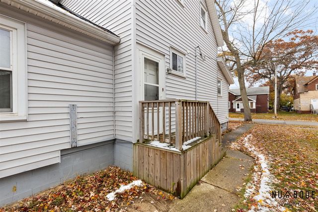 1514 6th Street, Muskegon, MI 49441