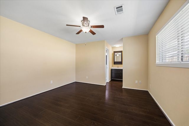 5718 Viking Drive, Houston, TX 77092