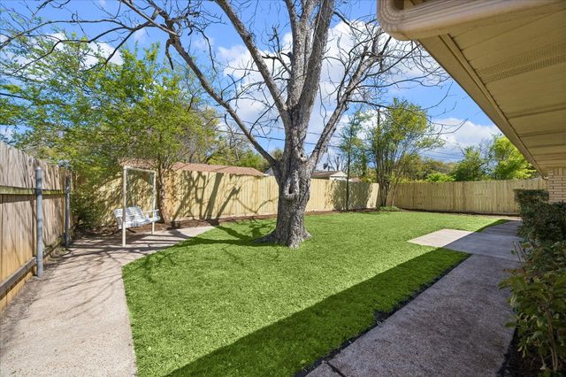 5718 Viking Drive, Houston, TX 77092