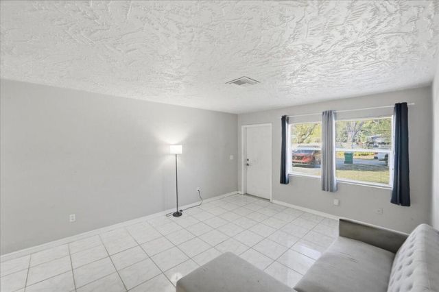 1813 Edgevale Road, Fort Pierce, FL 34982