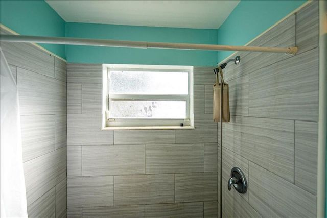 1813 Edgevale Road, Fort Pierce, FL 34982