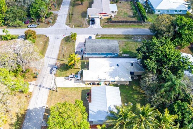 1813 Edgevale Road, Fort Pierce, FL 34982