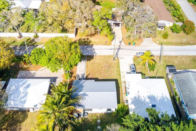 1813 Edgevale Road, Fort Pierce, FL 34982