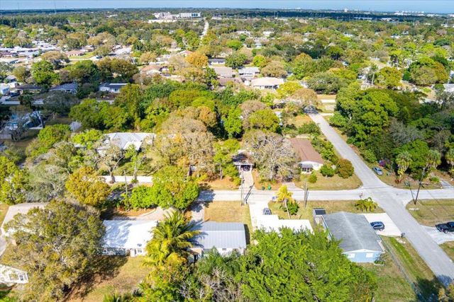 1813 Edgevale Road, Fort Pierce, FL 34982