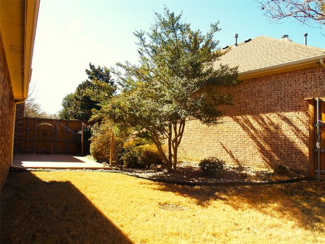 2272 Fox Ridge Trail, Frisco, TX 75036