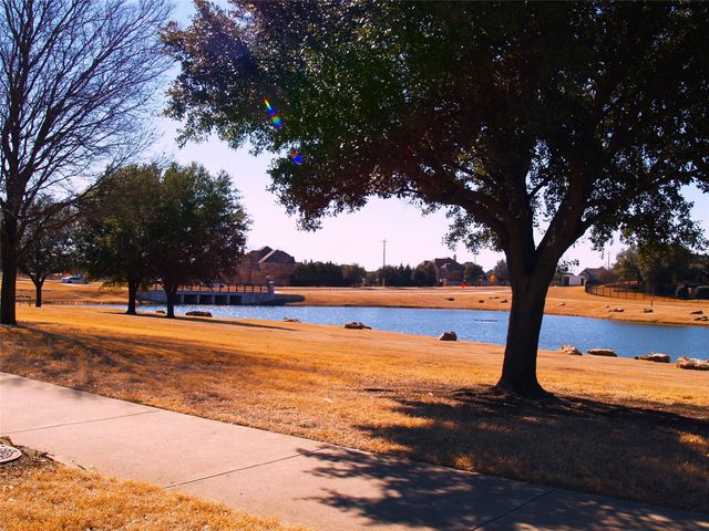 2272 Fox Ridge Trail, Frisco, TX 75036