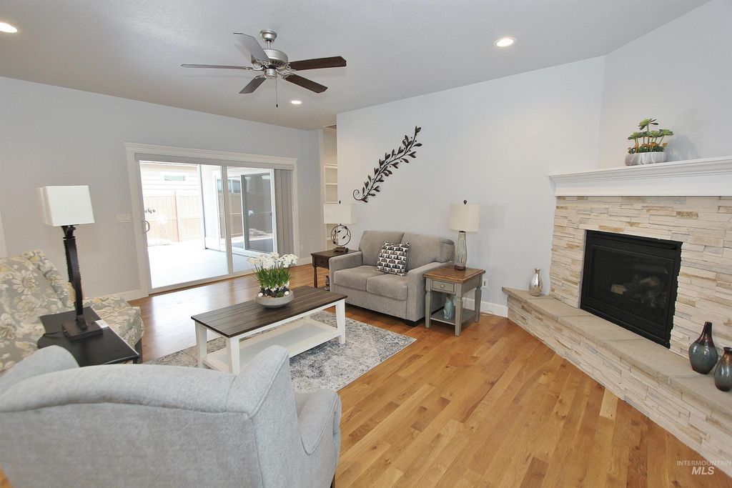 1363 W Bolton Lane, Eagle, ID 83646 photo 5
