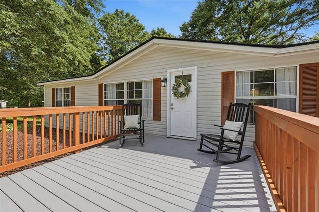 1203 Lanier Road, Pendergrass, GA 30567