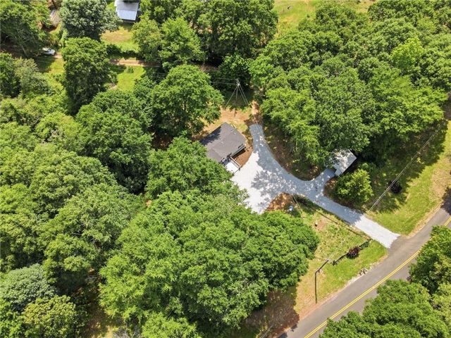 1203 Lanier Road, Pendergrass, GA 30567