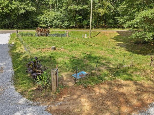 1203 Lanier Road, Pendergrass, GA 30567