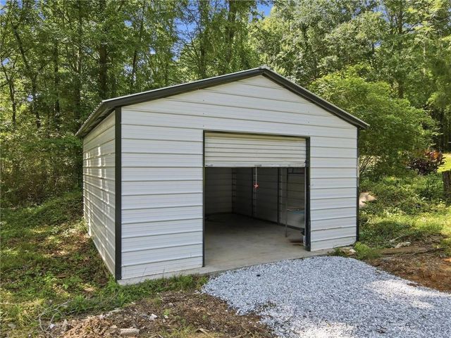 1203 Lanier Road, Pendergrass, GA 30567