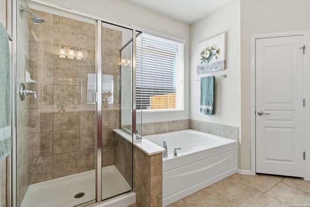 1039 Chase Creek, San Antonio, TX 78260