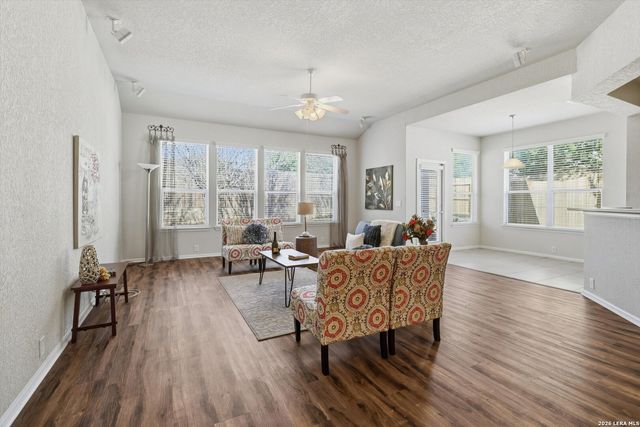 1039 Chase Creek, San Antonio, TX 78260