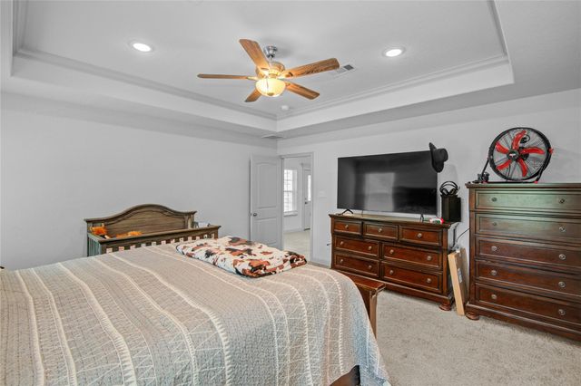 46 Nelson Court, Jones Creek, TX 77541