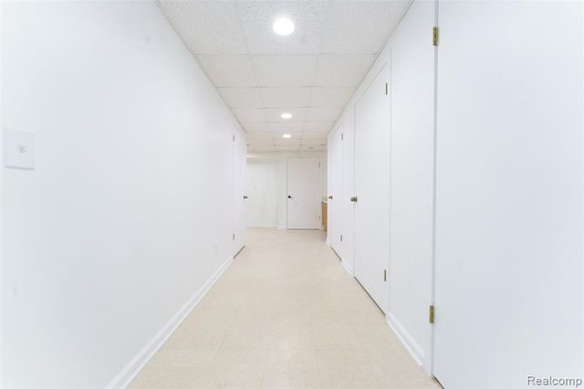 469 Winwood Circle 121, Walled Lake, MI 48390