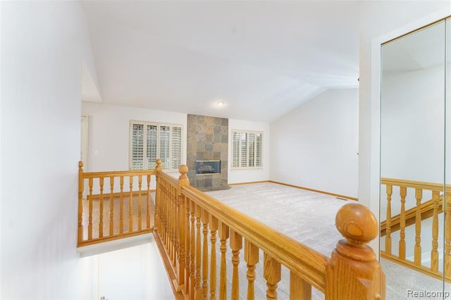 469 Winwood Circle 121, Walled Lake, MI 48390