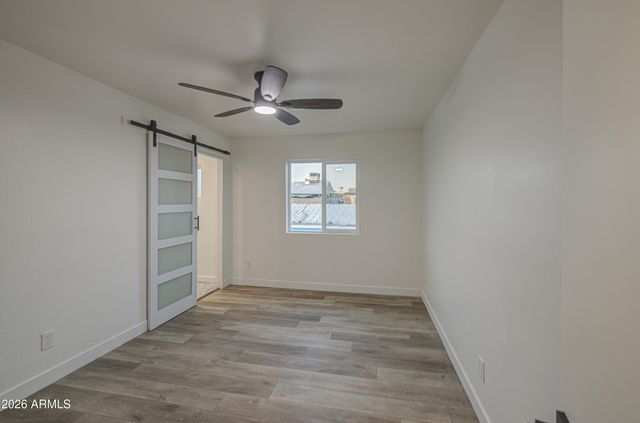 5613 N 63RD Drive, Glendale, AZ 85301