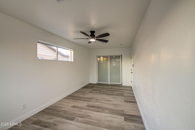 5613 N 63RD Drive, Glendale, AZ 85301