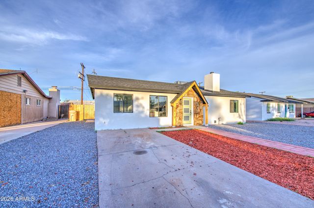 5613 N 63RD Drive, Glendale, AZ 85301