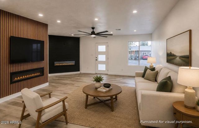 5613 N 63RD Drive, Glendale, AZ 85301