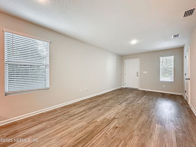 6151 DELMAR Place, Jacksonville, FL 32205