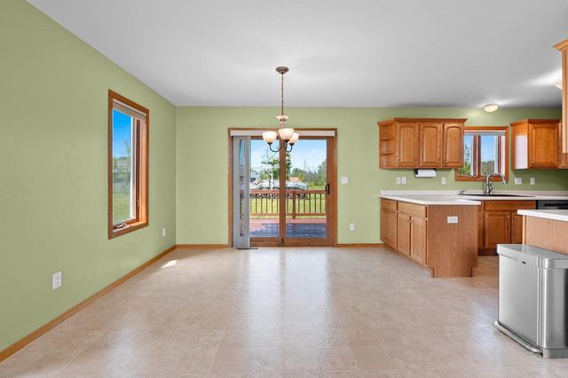 2316 MADDY COURT, Green Bay, WI 54303