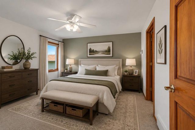 2316 MADDY COURT, Green Bay, WI 54303