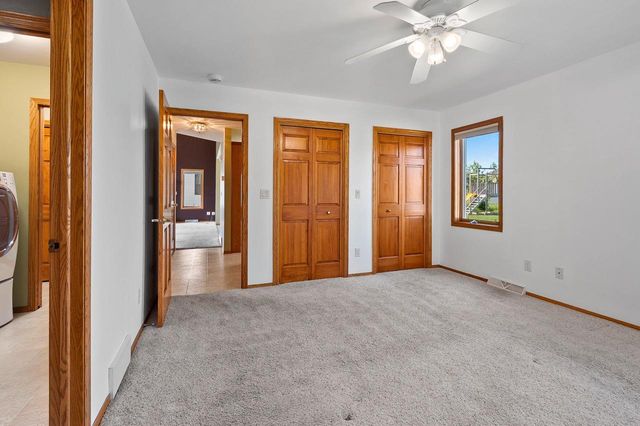 2316 MADDY COURT, Green Bay, WI 54303