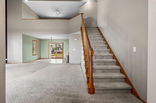 2316 MADDY COURT, Green Bay, WI 54303