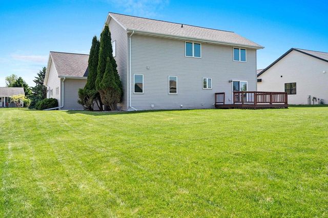 2316 MADDY COURT, Green Bay, WI 54303