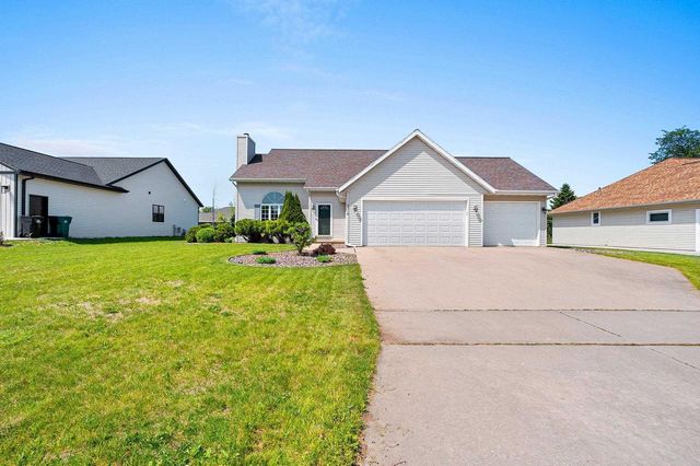 2316 MADDY COURT, Green Bay, WI 54303