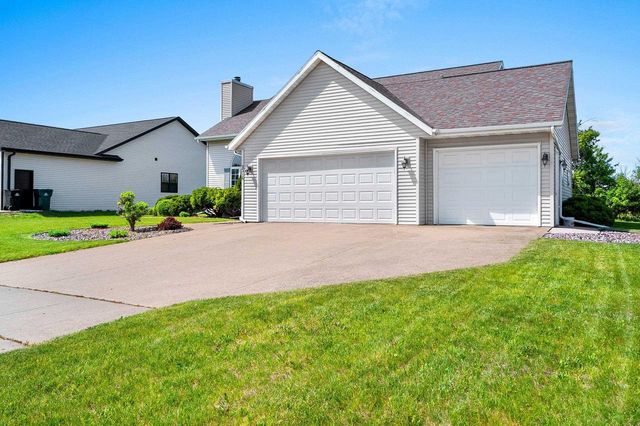 2316 MADDY COURT, Green Bay, WI 54303