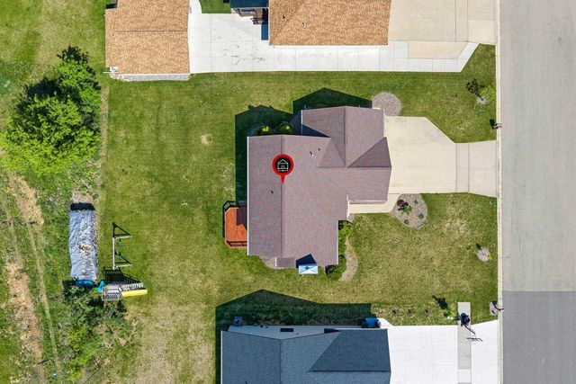 2316 MADDY COURT, Green Bay, WI 54303