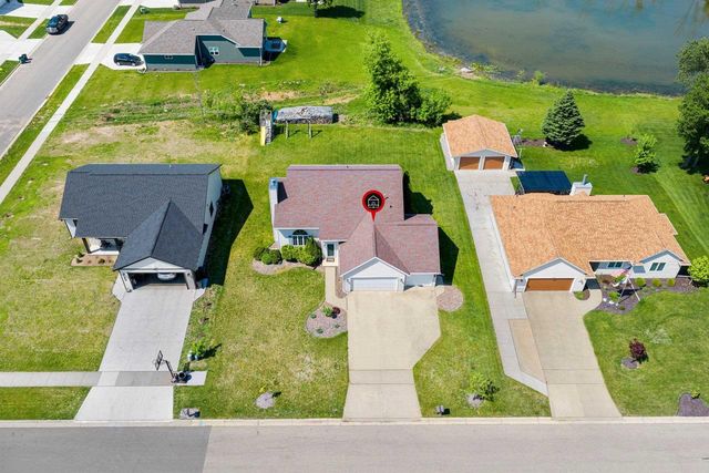 2316 MADDY COURT, Green Bay, WI 54303