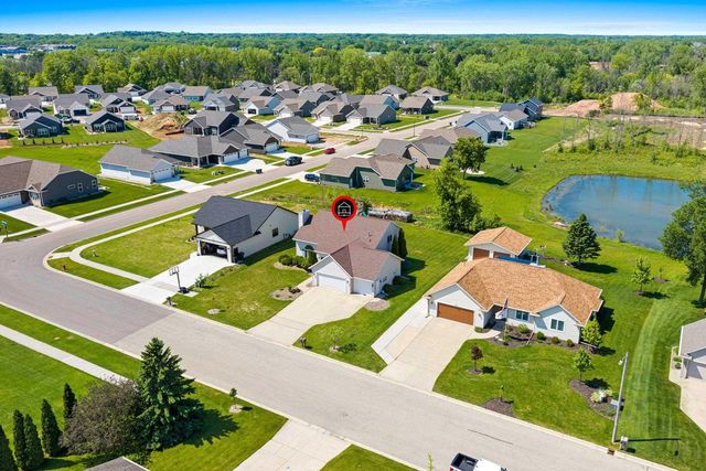 2316 MADDY COURT, Green Bay, WI 54303