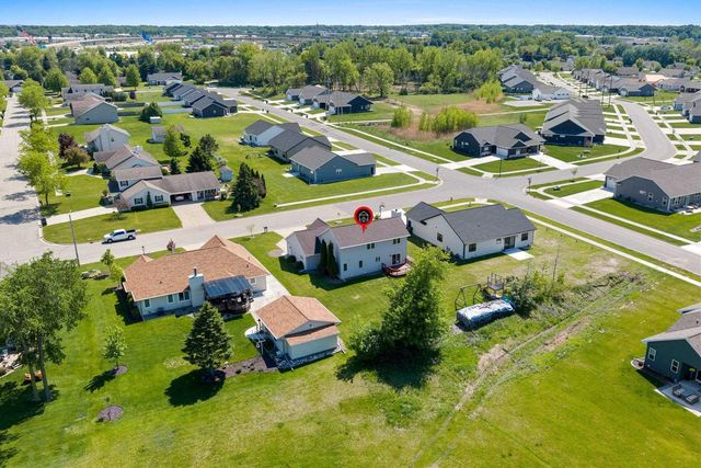 2316 MADDY COURT, Green Bay, WI 54303