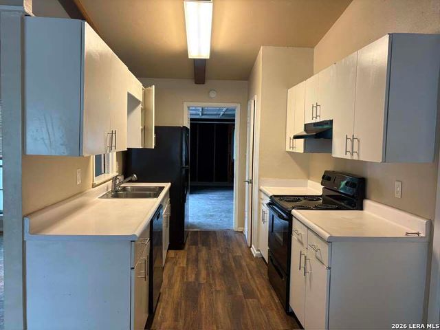 4439 SUNNYVALE LN, San Antonio, TX 78217