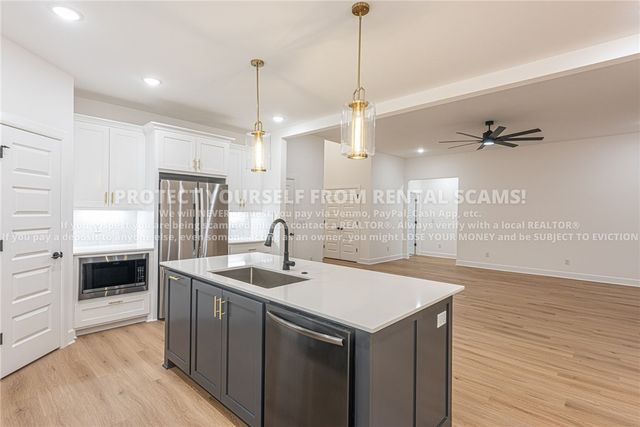 6902 SW High Meadow Boulevard, Bentonville, AR 72713