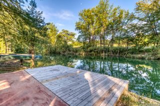 170 Teich, Bandera, TX 78003