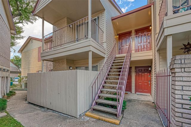 2120 El Paseo Street 2108, Houston, TX 77054